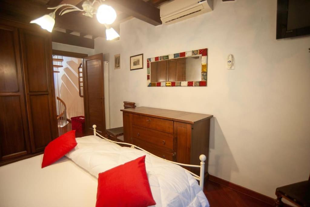 Casa Dell'Oliveto "Parcheggio Gratuito" Apartman Narni Kültér fotó