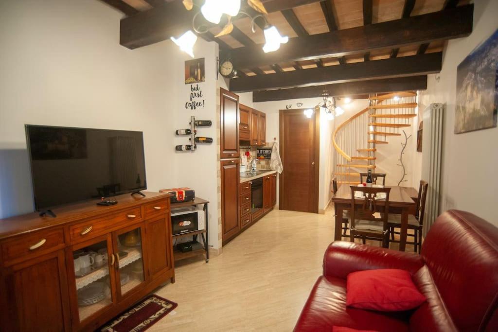 Casa Dell'Oliveto "Parcheggio Gratuito" Apartman Narni Kültér fotó