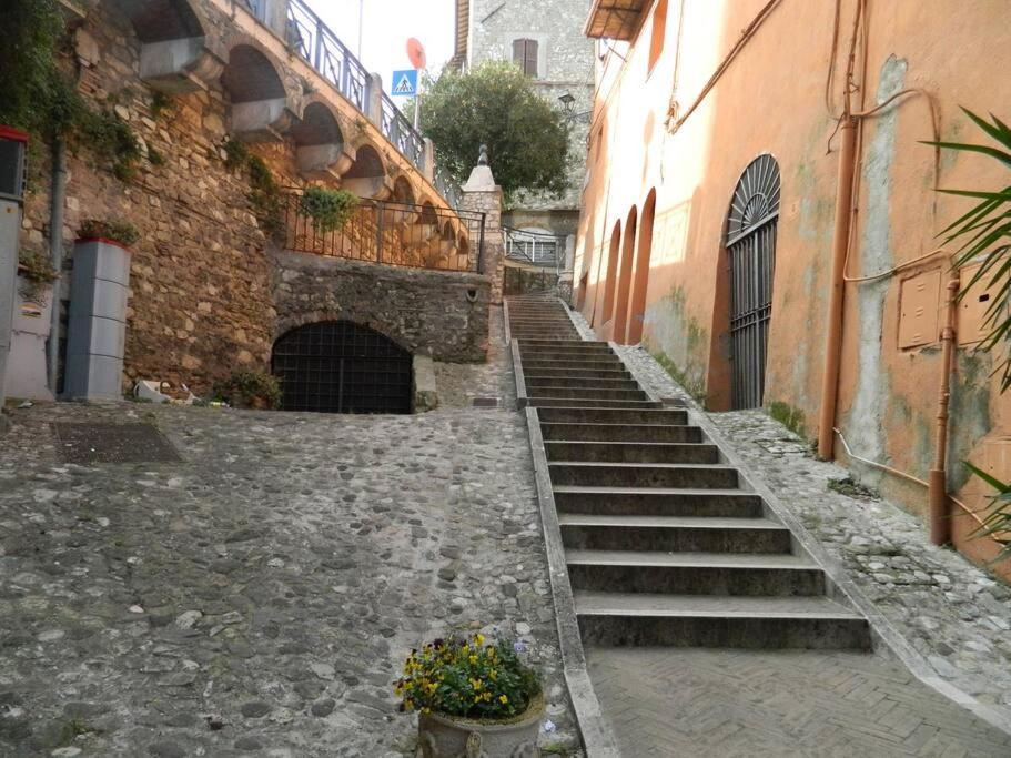 Casa Dell'Oliveto "Parcheggio Gratuito" Apartman Narni Kültér fotó